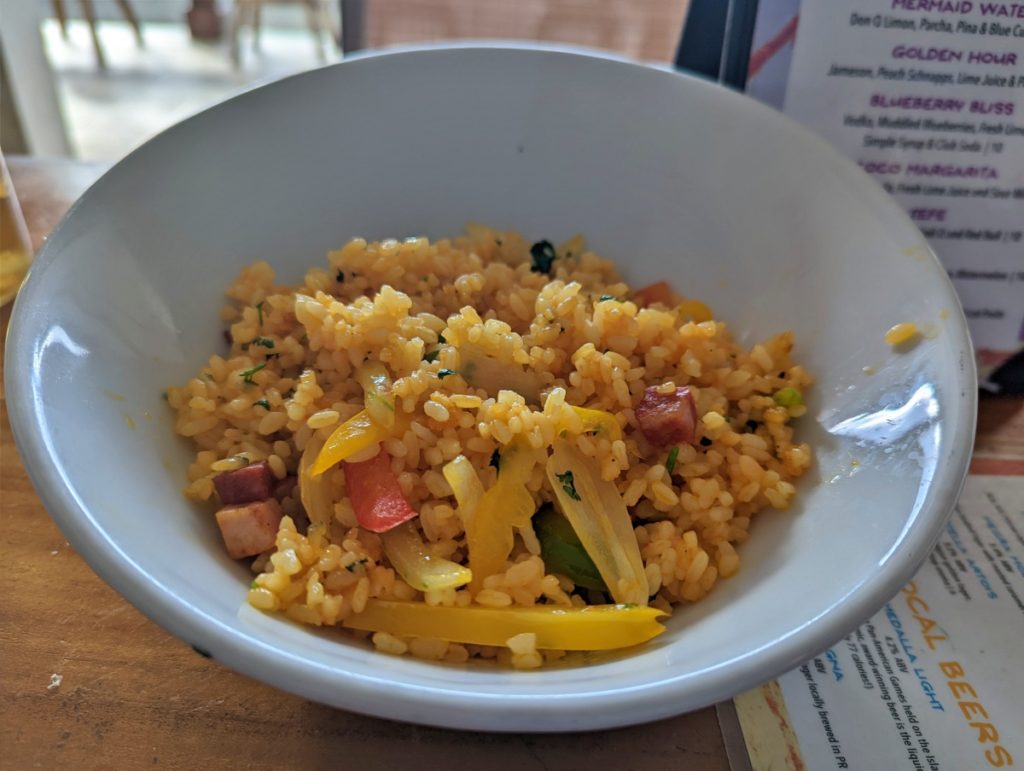 Mamposteao, stewed rice and beans