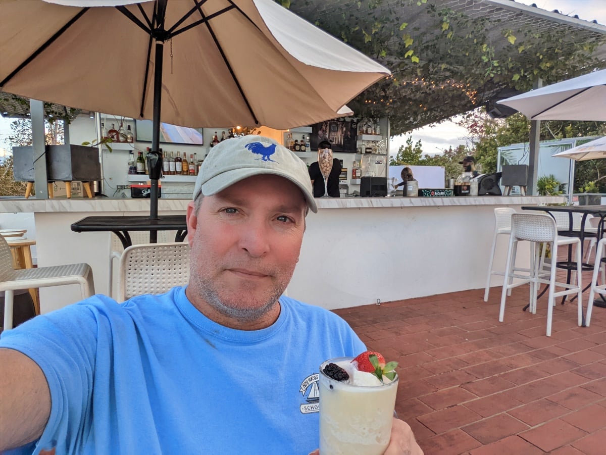 Pina colada selfie